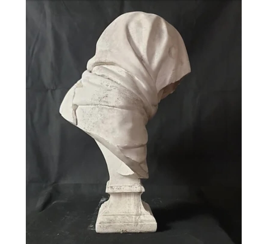 Busto del invierno o "la Frileuse" según...