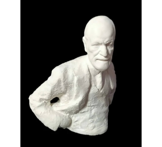 Bust of Sigmund Freud.