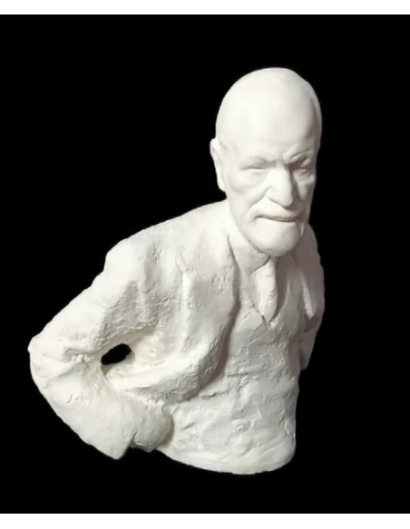 Bust of Sigmund Freud.