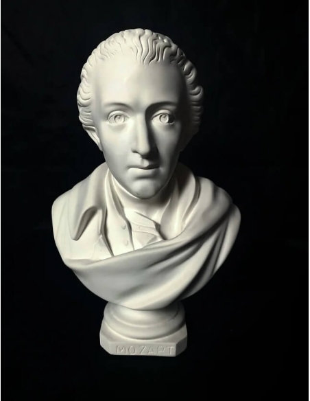 Bust of Wolfgang Amadeus Mozart.
