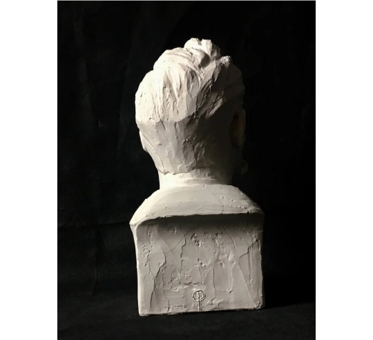 Buste de Friedrich Nietzsche d'après Sonia Queija.