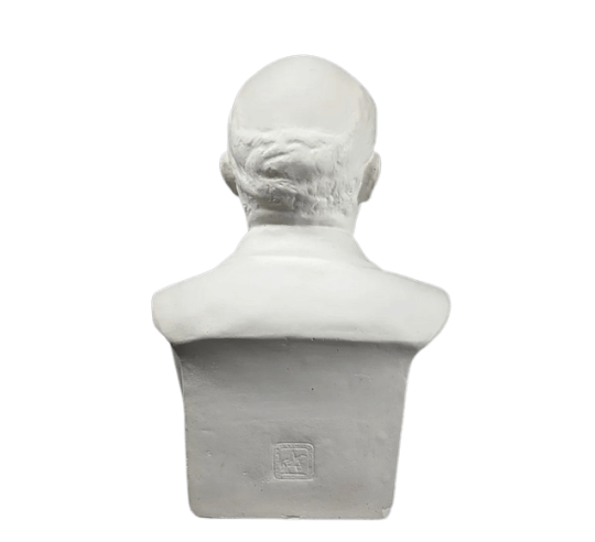 Busto de Vladimir Ilich Ulianov, conocido como...