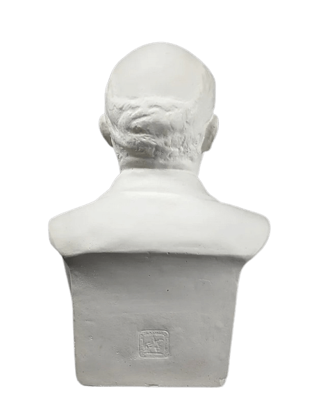 Bust of Vladimir Ilyich Ulyanov, known as Lenin.