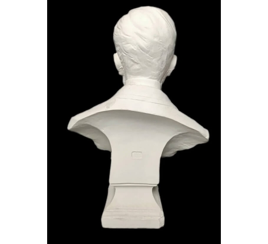 Busto de Louis Pasteur según François Alphonse...