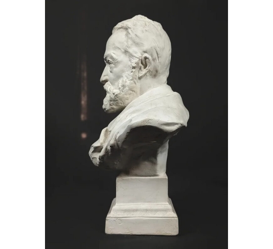 Buste de Victor Hugo d'après Jean-Antoine dit...