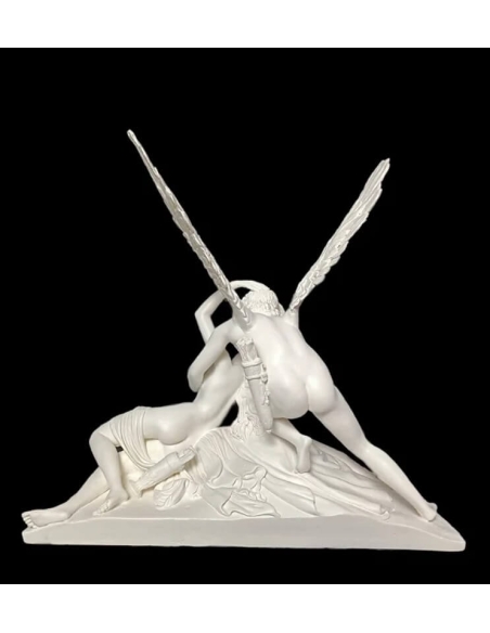 Estatua de Psique Reanimada por el Beso del Amor, o El Beso segun Antonio Canova.