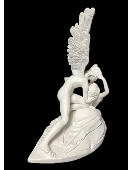 Estatua de Psique Reanimada por el Beso del Amor, o El Beso segun Antonio Canova.