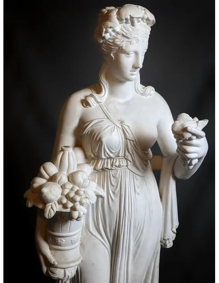 Statue Taille Réelle de la déesse de Pomone, déesse de l'Automne