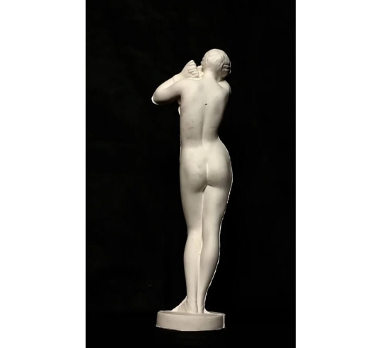 Statue de Phryné devant ses juges d'après...