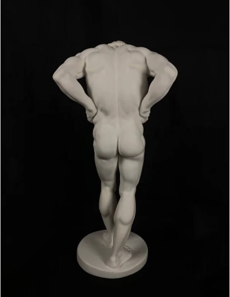 Statue du géant Atlas portant la voute céleste sur ses épaules