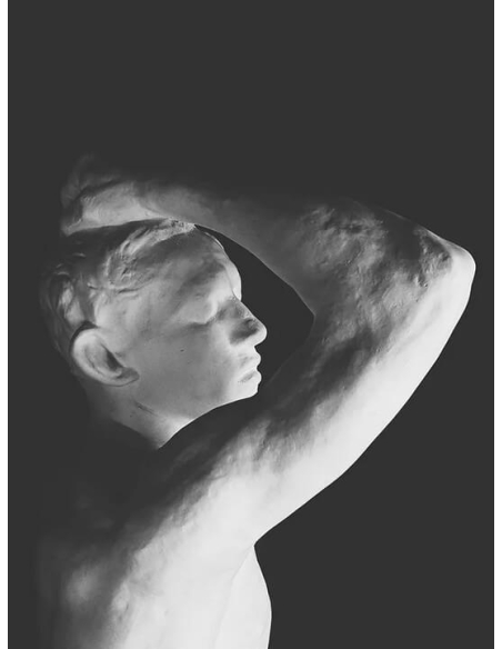 Estatua de la Edad de Bronce según Auguste Rodin