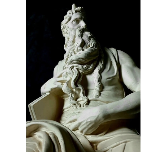 Statue du Moïse d'après Michel Ange