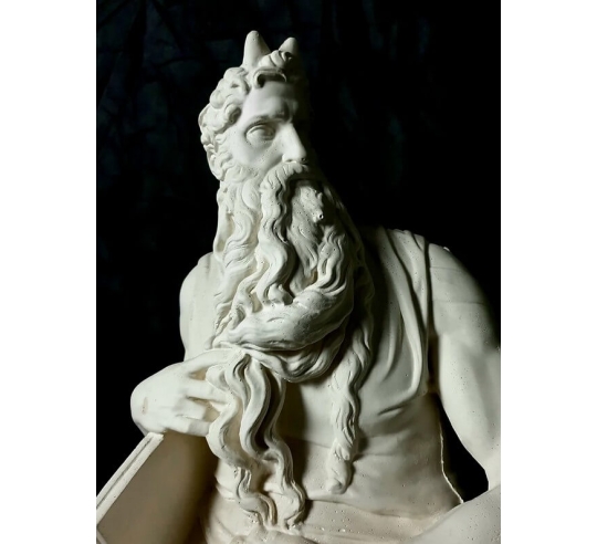 Statue du Moïse d'après Michel Ange