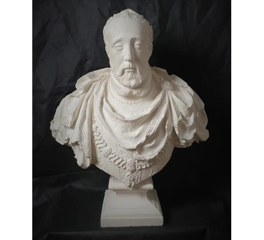 Busto de Enrique II, rey de Francia, según...