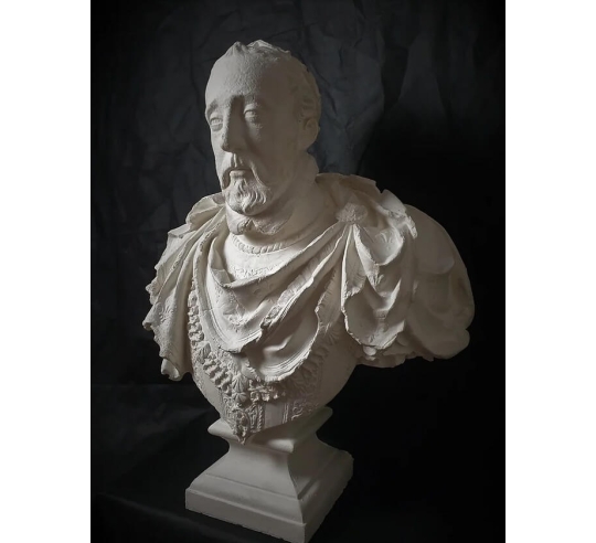 Busto de Enrique II, rey de Francia, según...