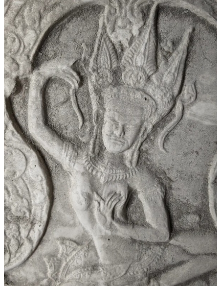 Bas-relief Apsara danseuse céleste, Art khmère