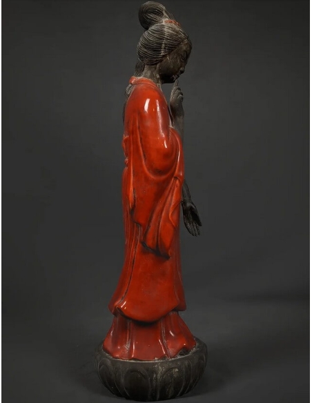 Statuette déesse Guanyin Bodhisattva ou déesse de la miséricorde.