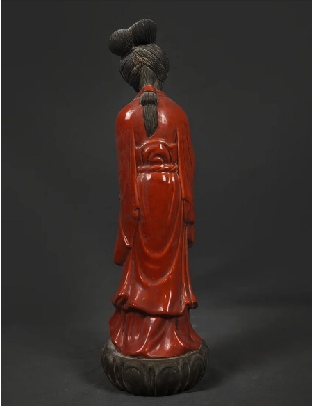 Statuette déesse Guanyin Bodhisattva ou déesse de la miséricorde.