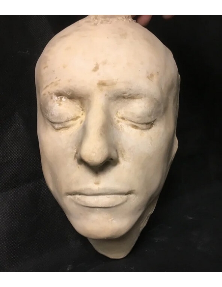 Masque mortuaire de John Keats sur son lit de mort.
