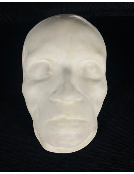 Masque mortuaire de Beethoven sur son lit de mort.