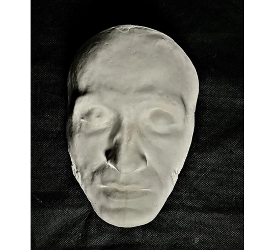 Masque mortuaire d'Alexandre Pouchkine sur son...