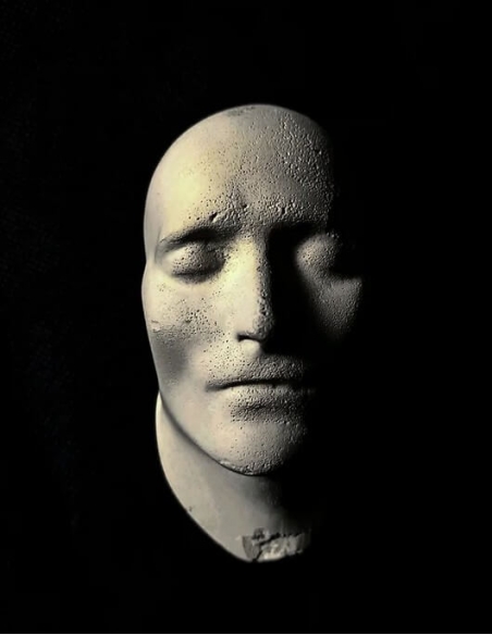 Máscara mortuoria de Napoleón Bonaparte, emperador de los franceses, en su lecho de muerte