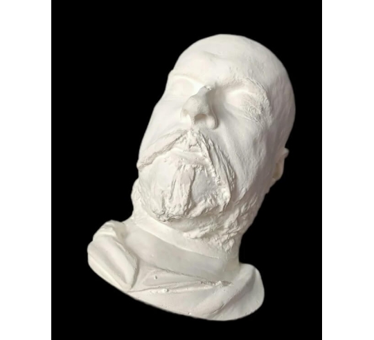 Masque mortuaire de Paul Verlaine sur son lit...