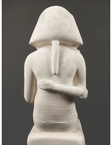 Estatuilla del rey faraón de Egipto Amenhotep IV, o Akenatón décimo faraón de la XVIII dinastía.