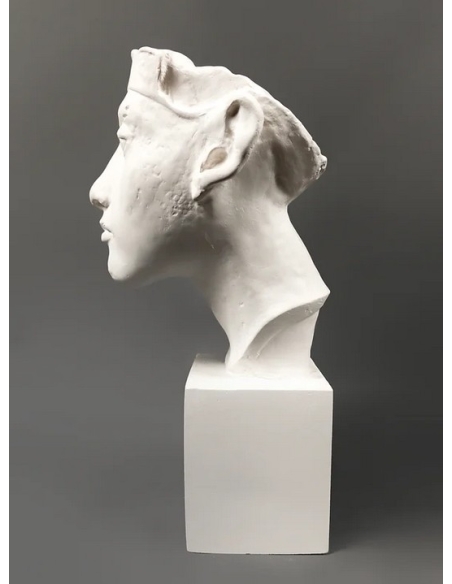 Head of the Egyptian Pharaoh King Amenophis IV, Berlin Museum.