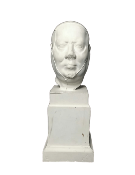 Tête de statue masculine de l'Égypte ancienne, période Saïte.