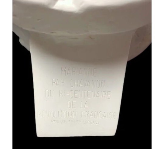 Busto de Marianne, alegoría de la República...
