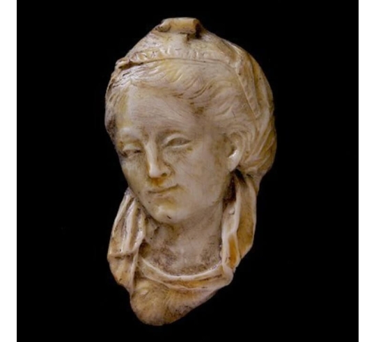 Médaillon visage de la Sainte Vierge, style...