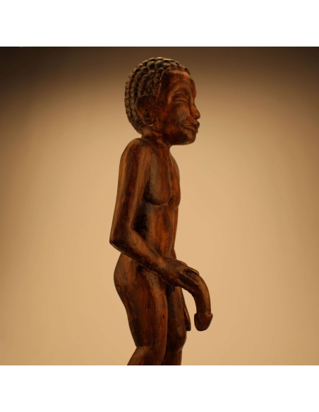 Estatua Sakalava Estatua Sakalava