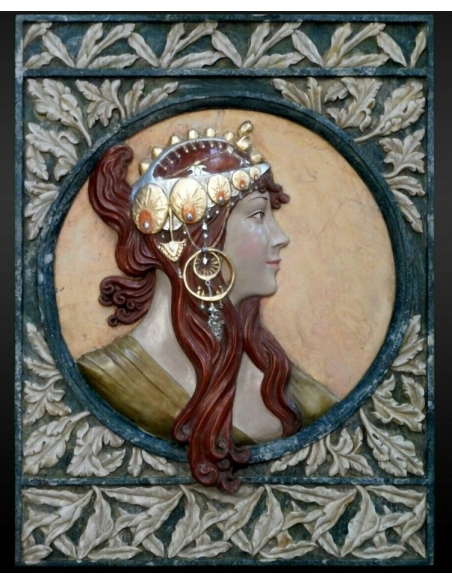 Cuadro en relieve cabezas bizantinas, la Morena según Alphons Mucha.