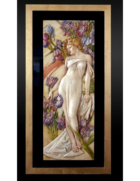 Tableau en relief les Fleurs, l'Iris d'après Alphons Mucha.