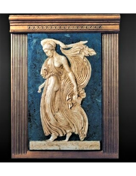 Low relief Menadus holding a sword and the part of a lamb, scene of ritual sacrifice of Bacchanal.