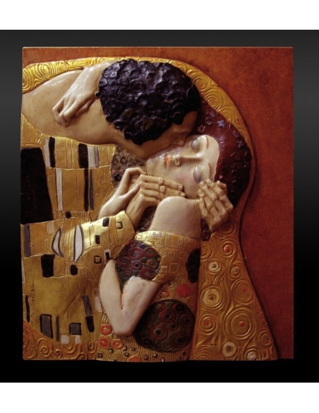 Relief painting The Kiss after Gustav Klimt.
