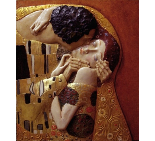 Cuadro en relieve El beso según Gustav Klimt.