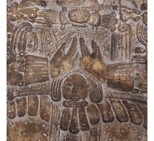 Table basse stèle royale Maya