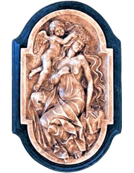 Cuadro en relieve, Cupido colocando una corona de flores sobre Flora, alegoría de la Primavera.