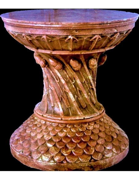 Pie de mesa de estilo Ópera de París.