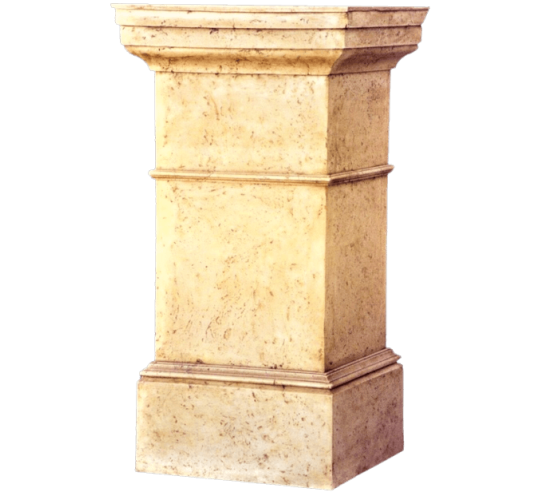 Pedestal rectangular grande de estilo antiguo.
