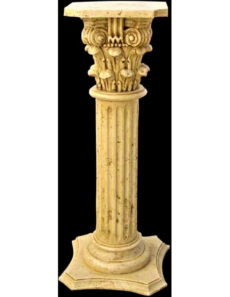 Colonne canelée avec chapiteau style corinthien I.