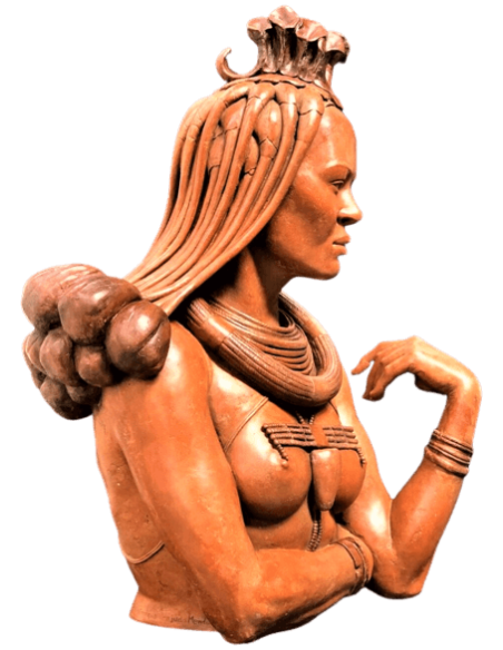 Escultura de mujer himba.