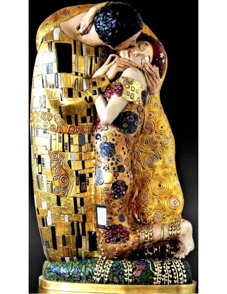 Sculpture of the Kiss by Gustav Klimt I.