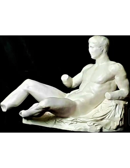 Estatua de Dioniso del frontón este del Partenón, Museo Británico, Londres.