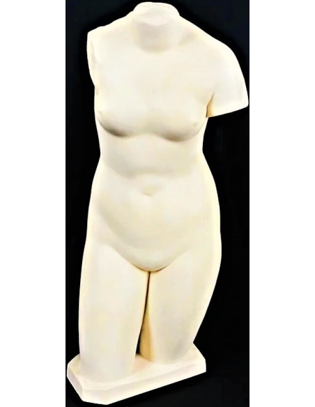 Torso desnudo de Venus de estilo Afrodita de Cnido, Villa Albani Torlonia.