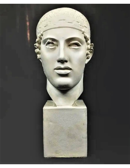 Cabeza del auriga de Delfos, Museo Arqueológico de Delfos