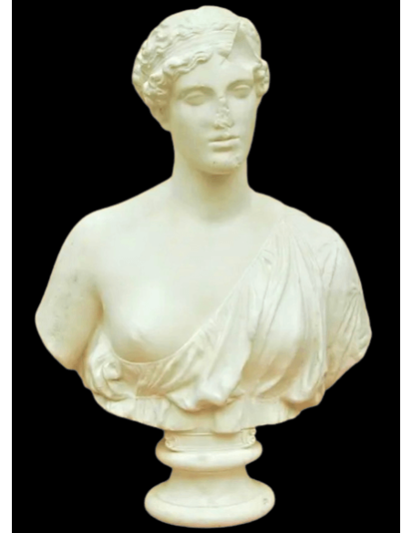 Busto de Diana la cazadora o de Artemisa en la mitología griega
