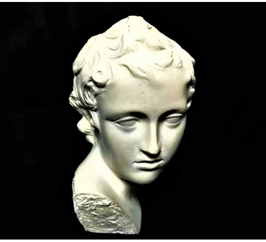 Busto de Amor o Eros, Museo del Louvre